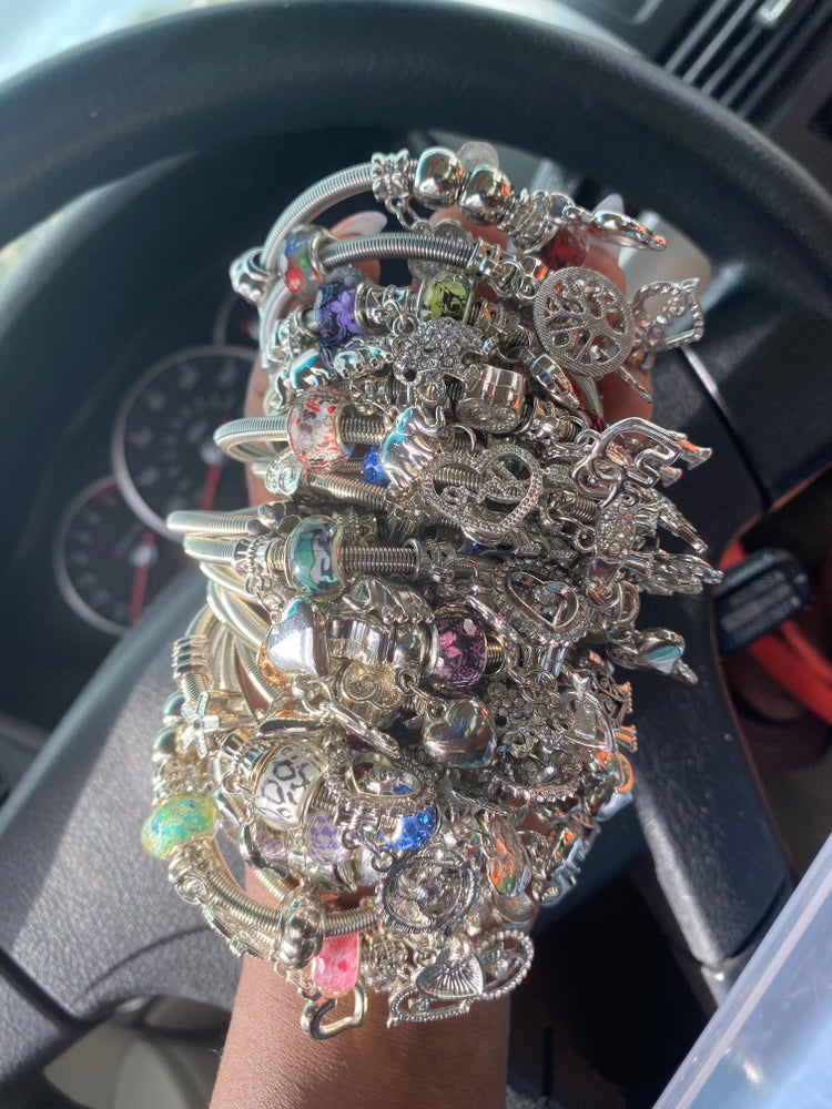 WHOLESALE BRACELETS 🤍