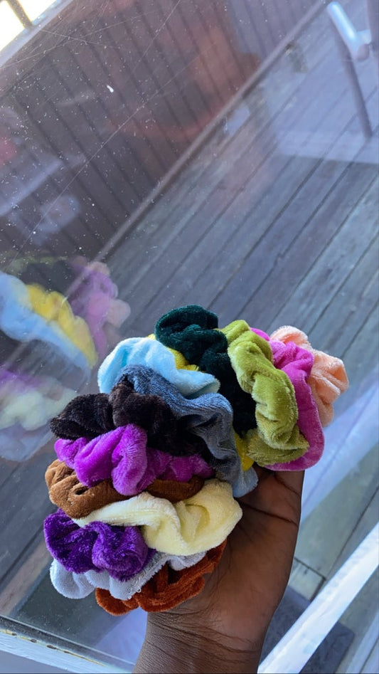 Simply Baddie Scrunchies 🤩